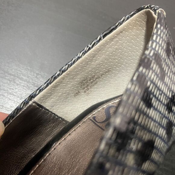 Sofft 6M Leather Miranda Pointed To Mary Jan Black Gray Leather 3‎ 1/2 heel - Picture 6 of 8